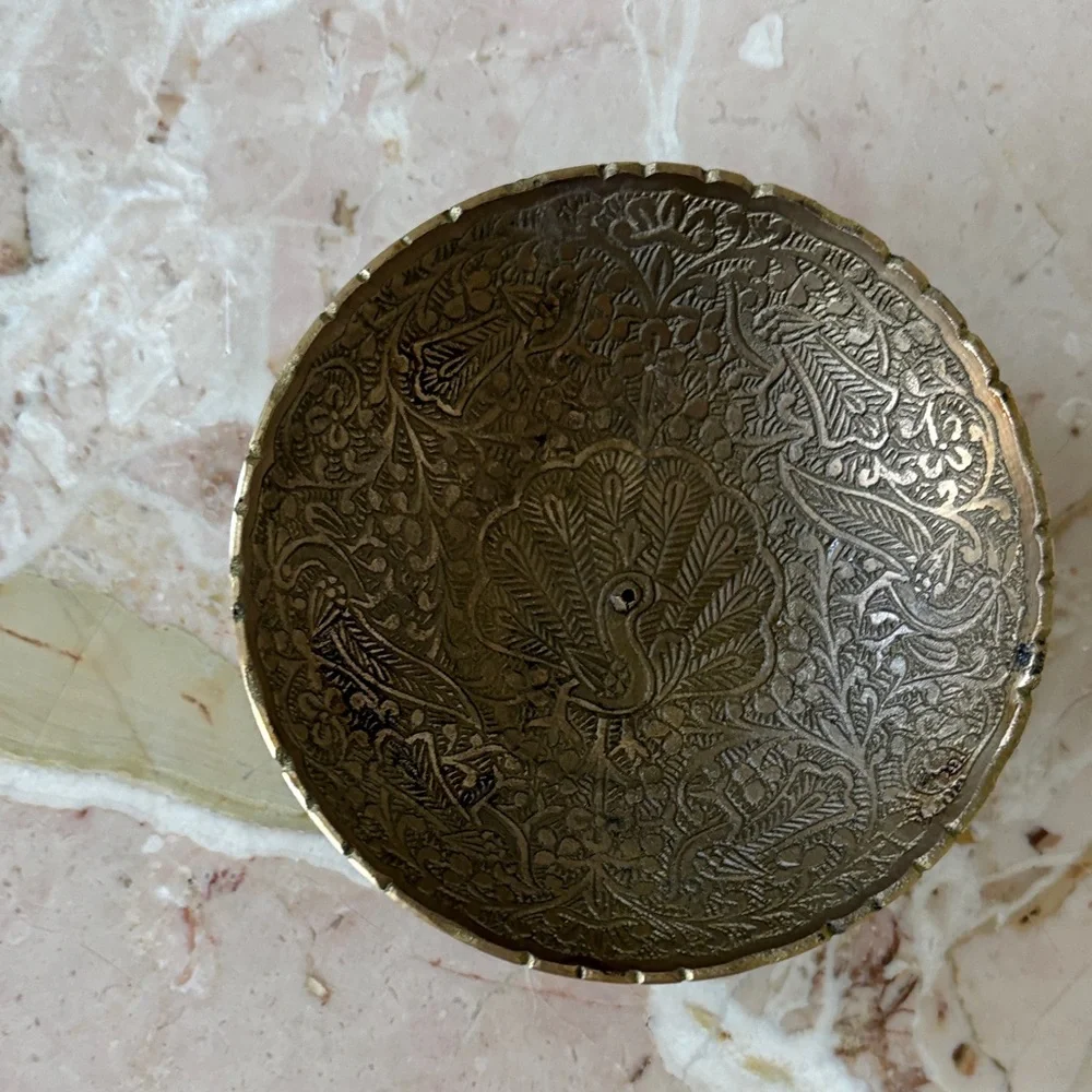 Intricate Gold Decorative incense Bowl - Picture 1 of 3